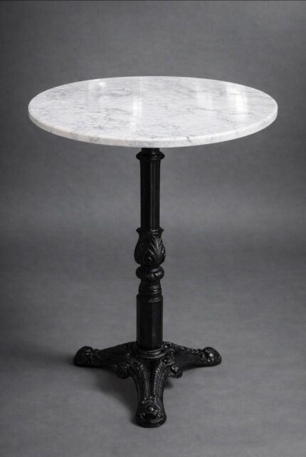 MESA CON TABLERO SIMIL MÁRMOL CARRARA – EXCLUSIVO SOLRED